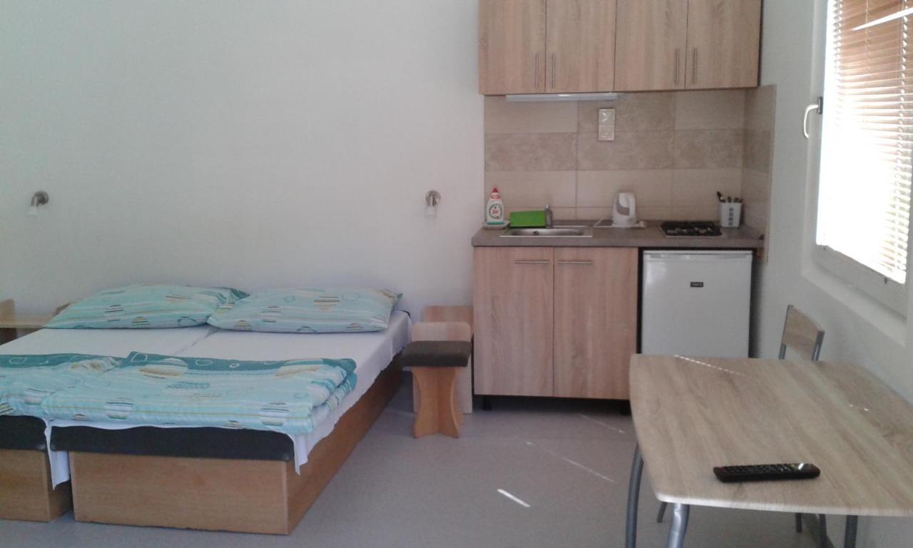 Apartman Fortuna Štúrovo Exterior foto